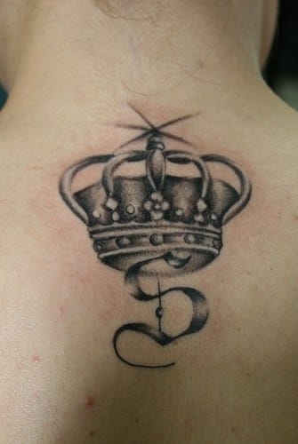 crown tattoos for women