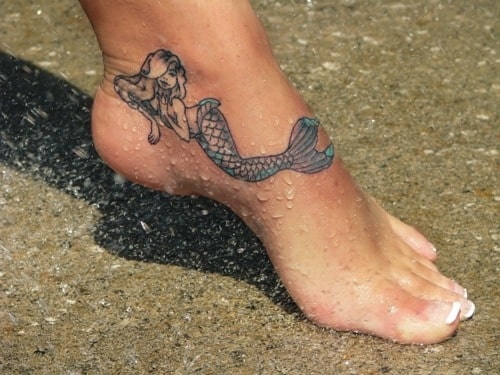 sexy-fascinating-mermaid-tattoo