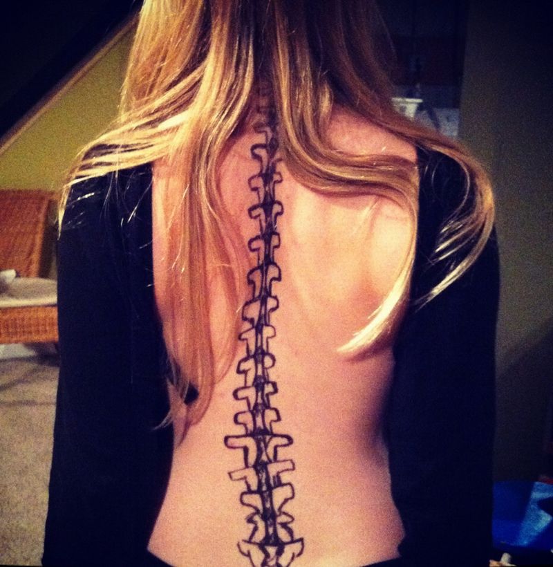 spine tattooss